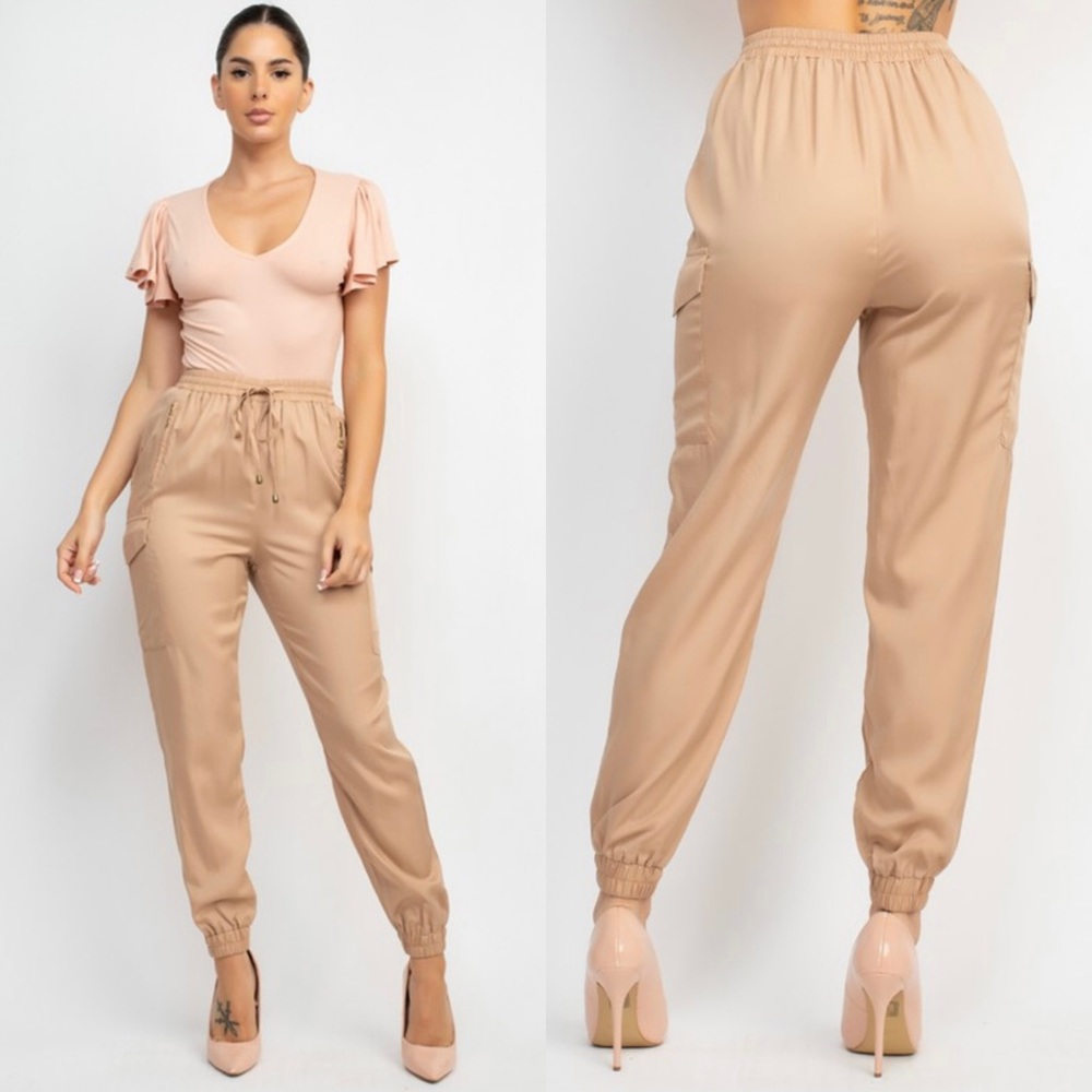 🆕Light tan jogger pants